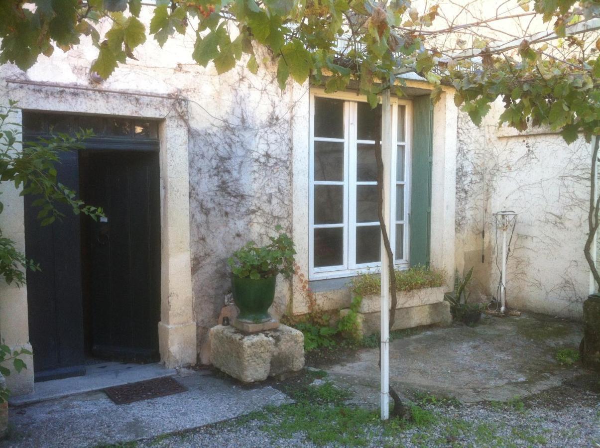 La Taniere 16 Couchages Villa Vergeze Exterior photo