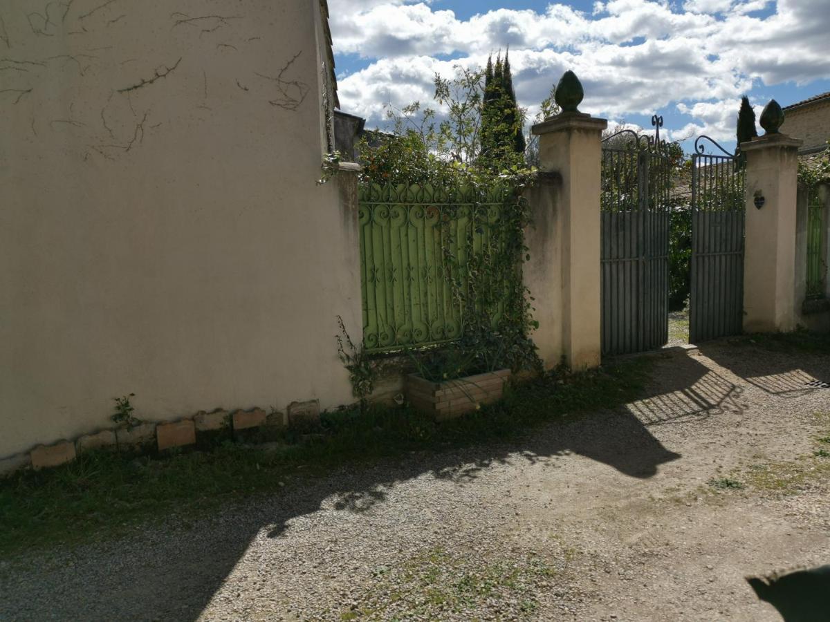 La Taniere 16 Couchages Villa Vergeze Exterior photo